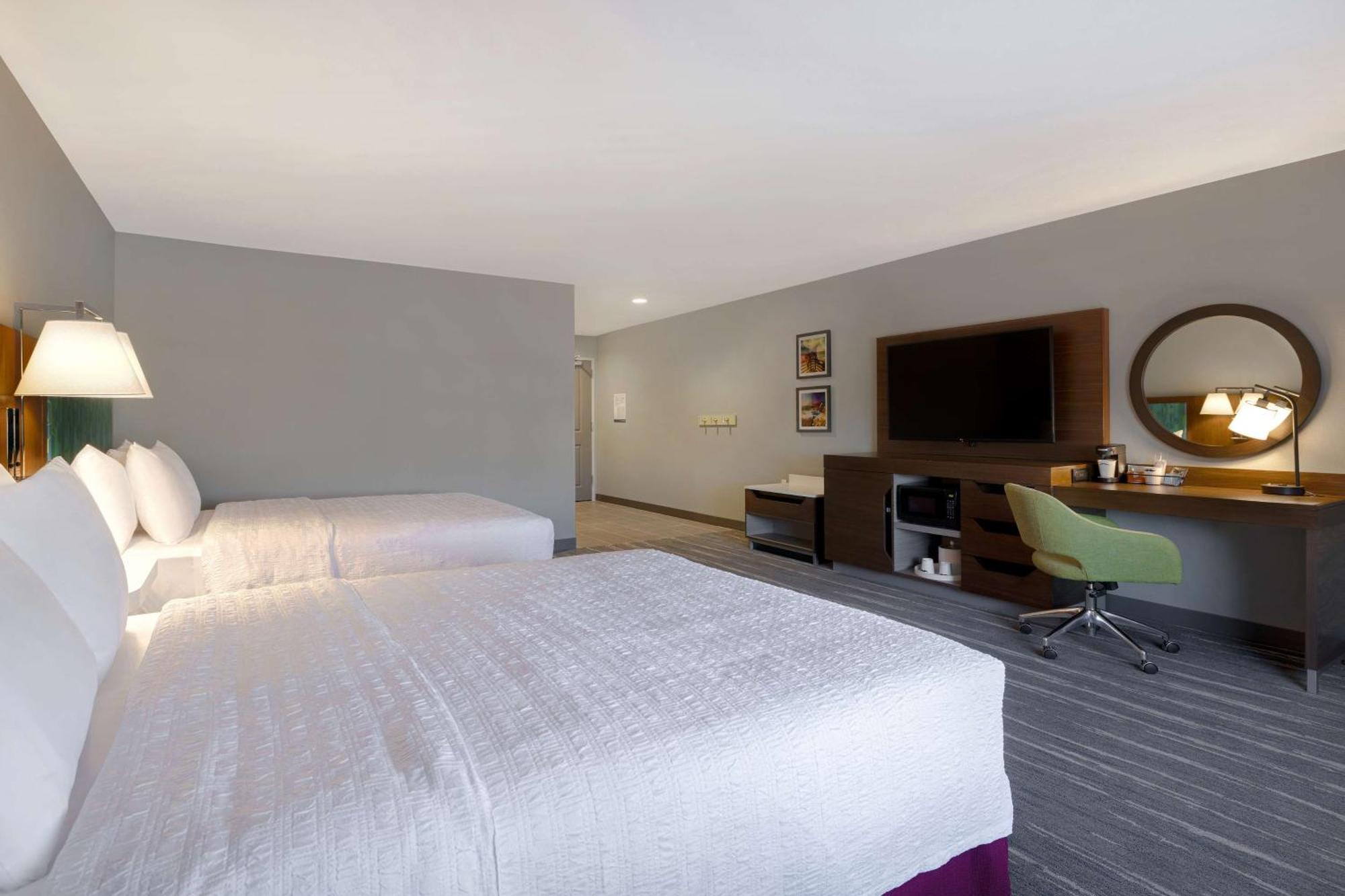 Hampton Inn & Suites מרינה מראה חיצוני תמונה
