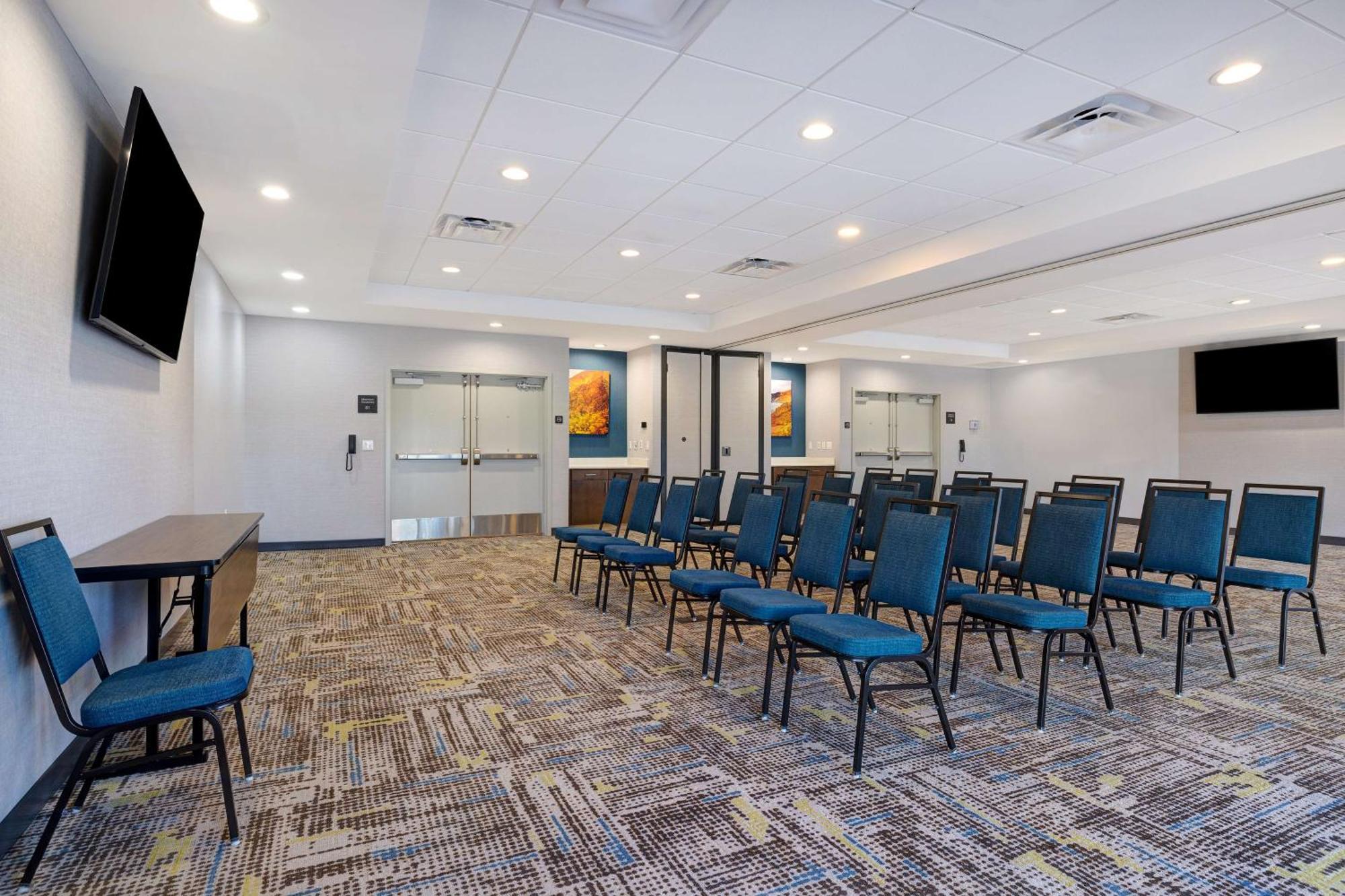 Hampton Inn & Suites מרינה מראה חיצוני תמונה