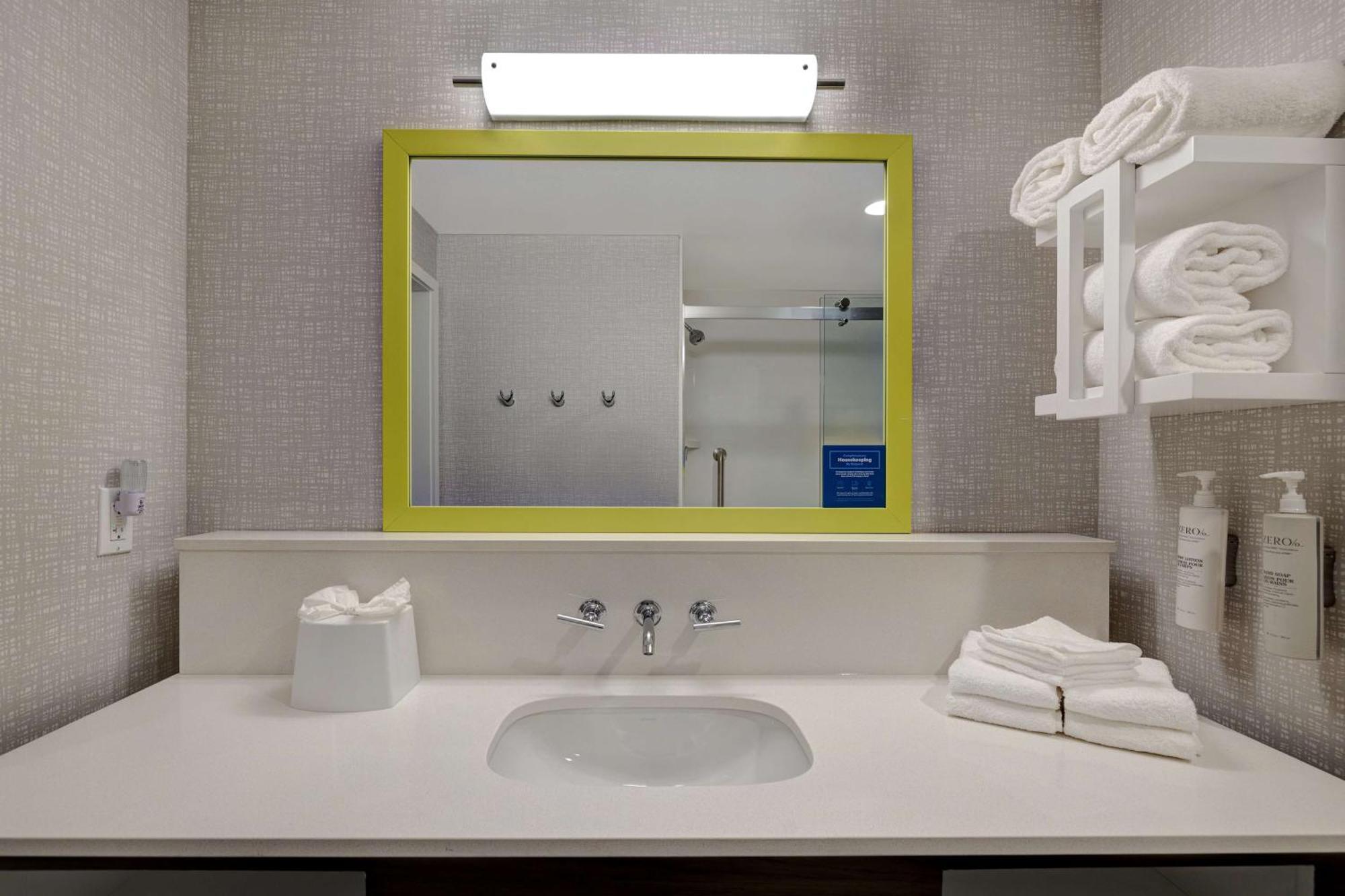 Hampton Inn & Suites מרינה מראה חיצוני תמונה